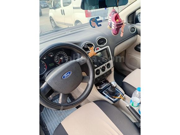 Sahibinden Ford Focus 1.6 Trend 2006 Model