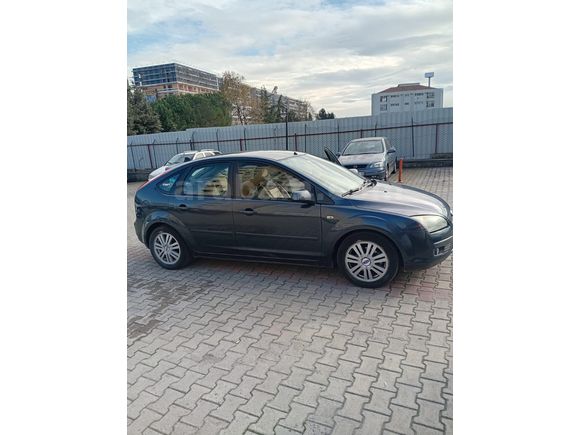 Sahibinden Ford Focus 1.6 Trend 2006 Model