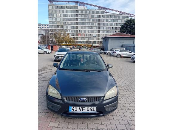 Sahibinden Ford Focus 1.6 Trend 2006 Model