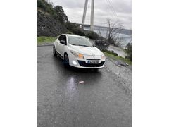 Sahibinden Renault Megane 1.5 dCi extreme  2012 Model  330.000 km Beyaz