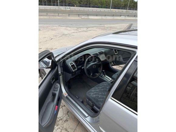 Sahibinden Honda Civic 1.6i VTEC ES 2006 Model 
