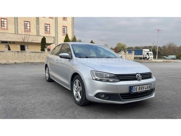 SAHİBİNDEN HATASIZ ACİL SATILIK JETTA