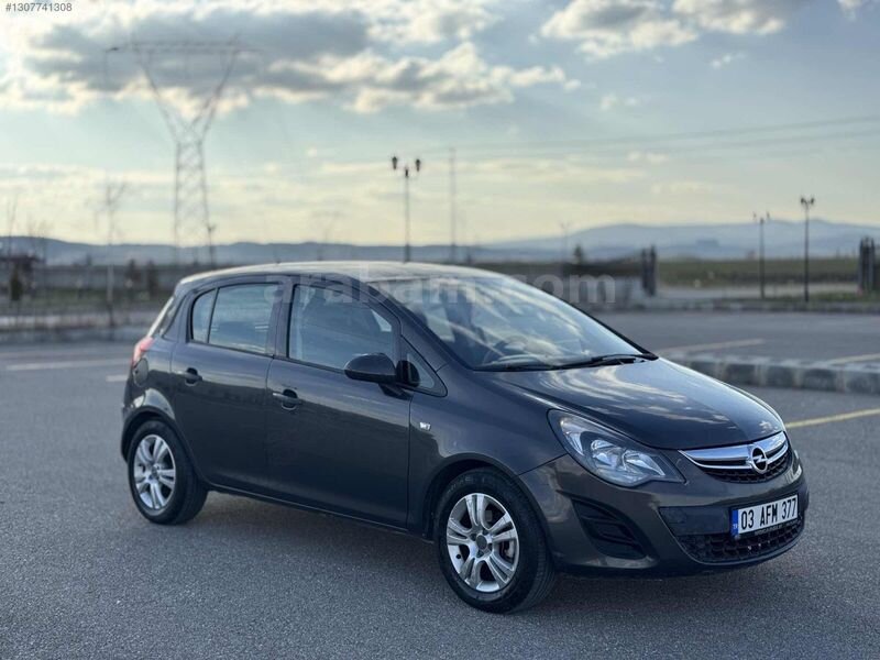 2013 CORSA ESSENTİA OTOMATİK HATASIZ AYARINDA