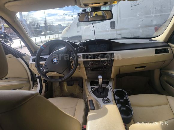 Sahibinden BMW 3 Serisi 320d Sport 2012 Model  350.000 km Beyaz