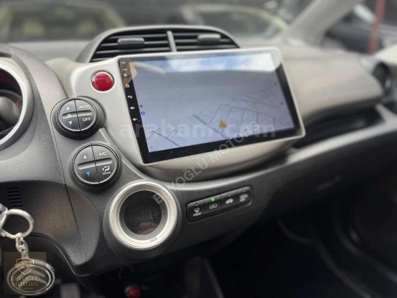 BEYOĞLU MOTORS ÜSKÜDAR'DAN OTOMATİK HONDA JAZZ AİLE ARACI...