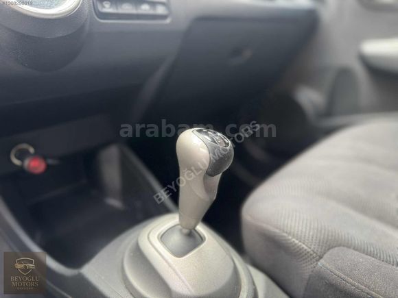 BEYOĞLU MOTORS ÜSKÜDAR'DAN OTOMATİK HONDA JAZZ AİLE ARACI...