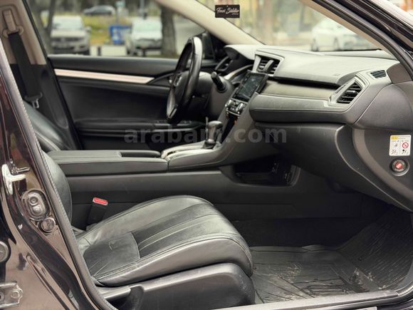 FEVZİ SÜLDÜR'DEN 2017 MODEL HONDA CIVIC 1.6 İ-VTEC ECO EXECUTİVE