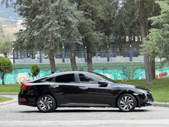 FEVZİ SÜLDÜR'DEN 2017 MODEL HONDA CIVIC 1.6 İ-VTEC ECO EXECUTİVE
