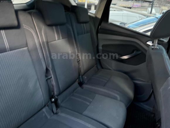YAĞIZ LÜKEL'DEN CAM TAVANLI C-MAX
