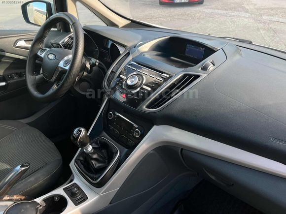 YAĞIZ LÜKEL'DEN CAM TAVANLI C-MAX