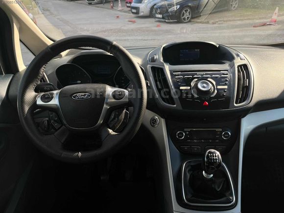 YAĞIZ LÜKEL'DEN CAM TAVANLI C-MAX