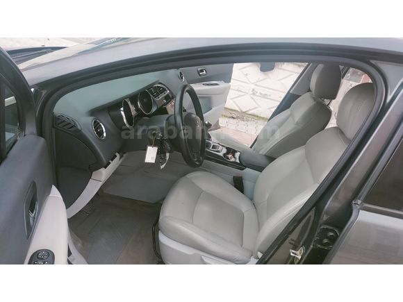 2010 MODEL KONFORLU SUV AİLE ARACI