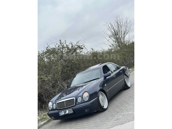 Sahibinden Mercedes - Benz E 200 Elegance 1998 Model 
DEĞİŞENSİZ 