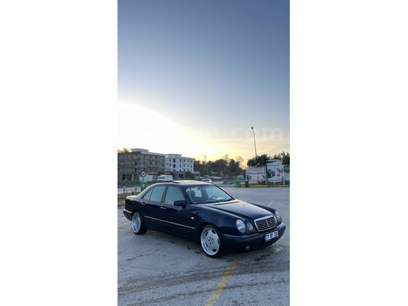 Sahibinden Mercedes - Benz E 200 Elegance 1998 Model 
DEĞİŞENSİZ 