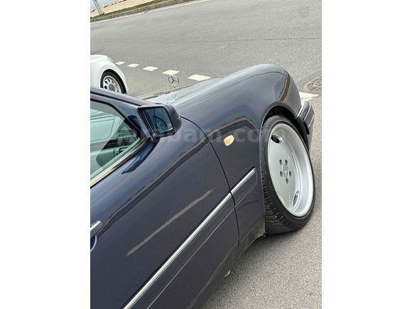 Sahibinden Mercedes - Benz E 200 Elegance 1998 Model 
DEĞİŞENSİZ 
