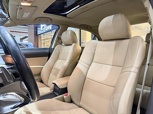 %30 PEŞİNAT İLE ARAÇ SAHİBİ YAPIYORUZ 130.000 KM HATASIZ SUNROOF