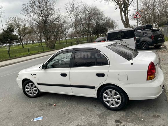 Sahibinden Hyundai Accent 1.5 CRDi Admire 2005 Model 