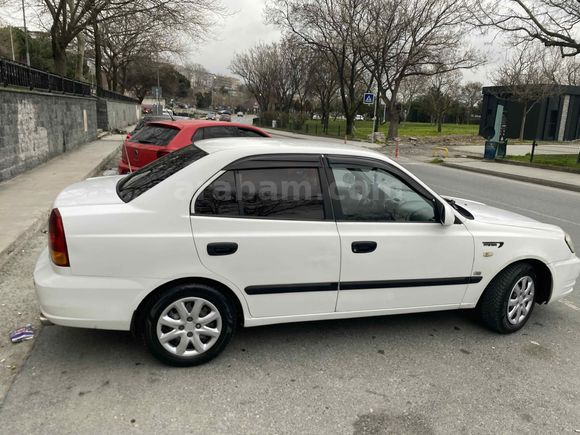 Sahibinden Hyundai Accent 1.5 CRDi Admire 2005 Model 
