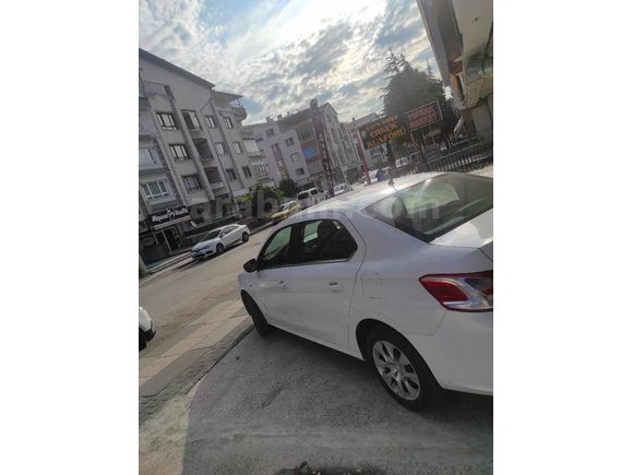Rent-a-car'dan Citroen C-Elysee Ankara
