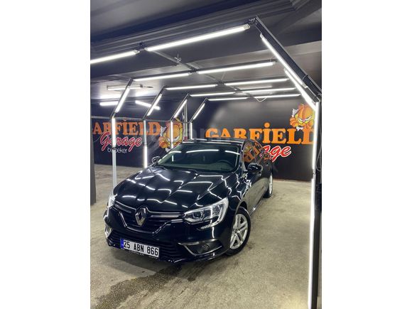 Sahibinden Renault Megane 1.6 Joy 2018 Model  42.000 km Siyah
