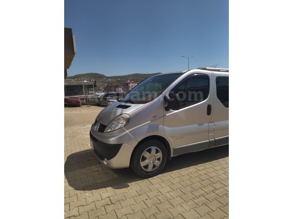 Sahibinden Renault Trafic Multix 1.9 dCi Grand Confort 2007 Model