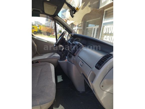 Sahibinden Renault Trafic Multix 1.9 dCi Grand Confort 2007 Model