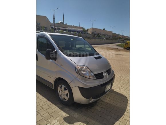 Sahibinden Renault Trafic Multix 1.9 dCi Grand Confort 2007 Model