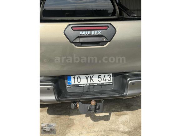 İlk sahibinden hatasız Hilüx invincible