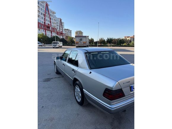 TANJANT'TAN TEMİZ BAKIMLI MERCEDES E 200