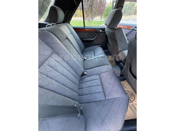 TANJANT'TAN TEMİZ BAKIMLI MERCEDES E 200