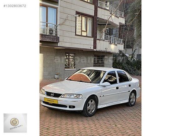 OPEL VECTRA 1.6 COMFORT TEMİZ BAKIMLI