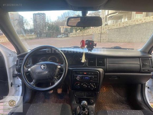 OPEL VECTRA 1.6 COMFORT TEMİZ BAKIMLI