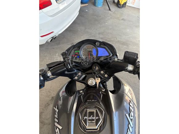 Sahibinden Bajaj Pulsar 200 NS