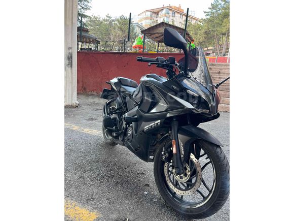 Sahibinden Bajaj Pulsar 200 RS 