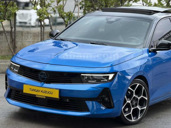 2023 Model Opel Astra 1.2 T Gs +Cam Tavan 64.000 km