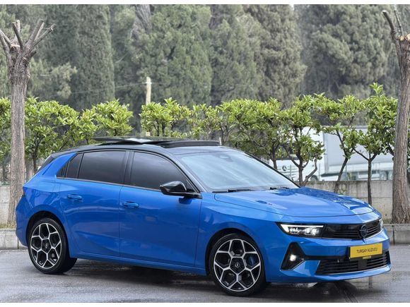 2023 Model Opel Astra 1.2 T Gs +Cam Tavan 64.000 km