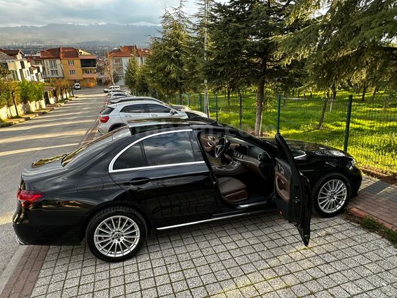 Sahibinden Mercedes - Benz E 200 d Exclusive 2022 Model 