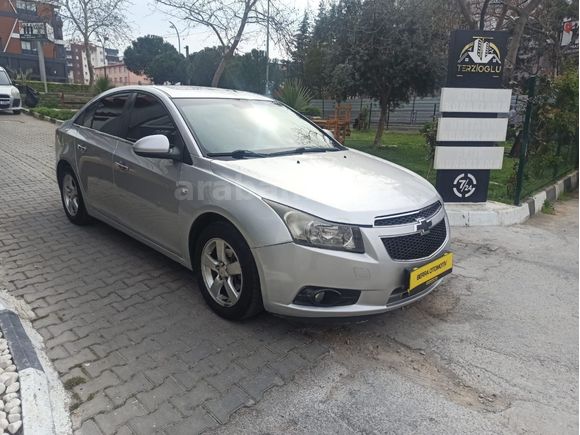 2012 CHEVROLET CRUZE 1.6 LT PLUS SAUNROF 211000 KM