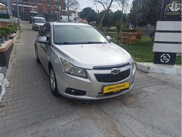 2012 CHEVROLET CRUZE 1.6 LT PLUS SAUNROF 211000 KM