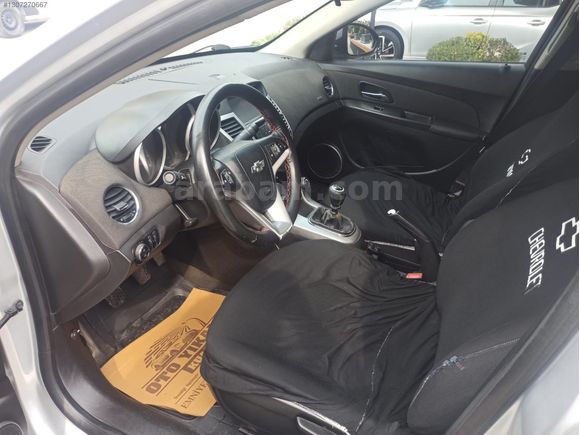 2012 CHEVROLET CRUZE 1.6 LT PLUS SAUNROF 211000 KM