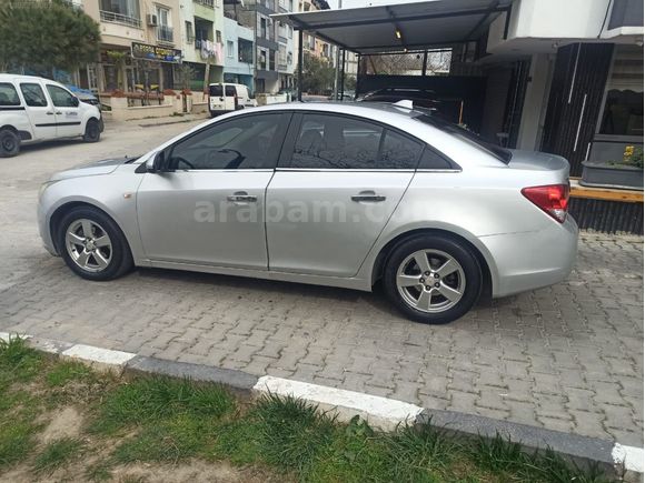 2012 CHEVROLET CRUZE 1.6 LT PLUS SAUNROF 211000 KM