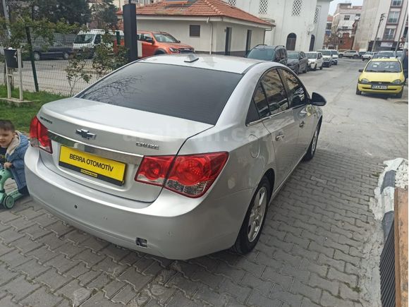 2012 CHEVROLET CRUZE 1.6 LT PLUS SAUNROF 211000 KM
