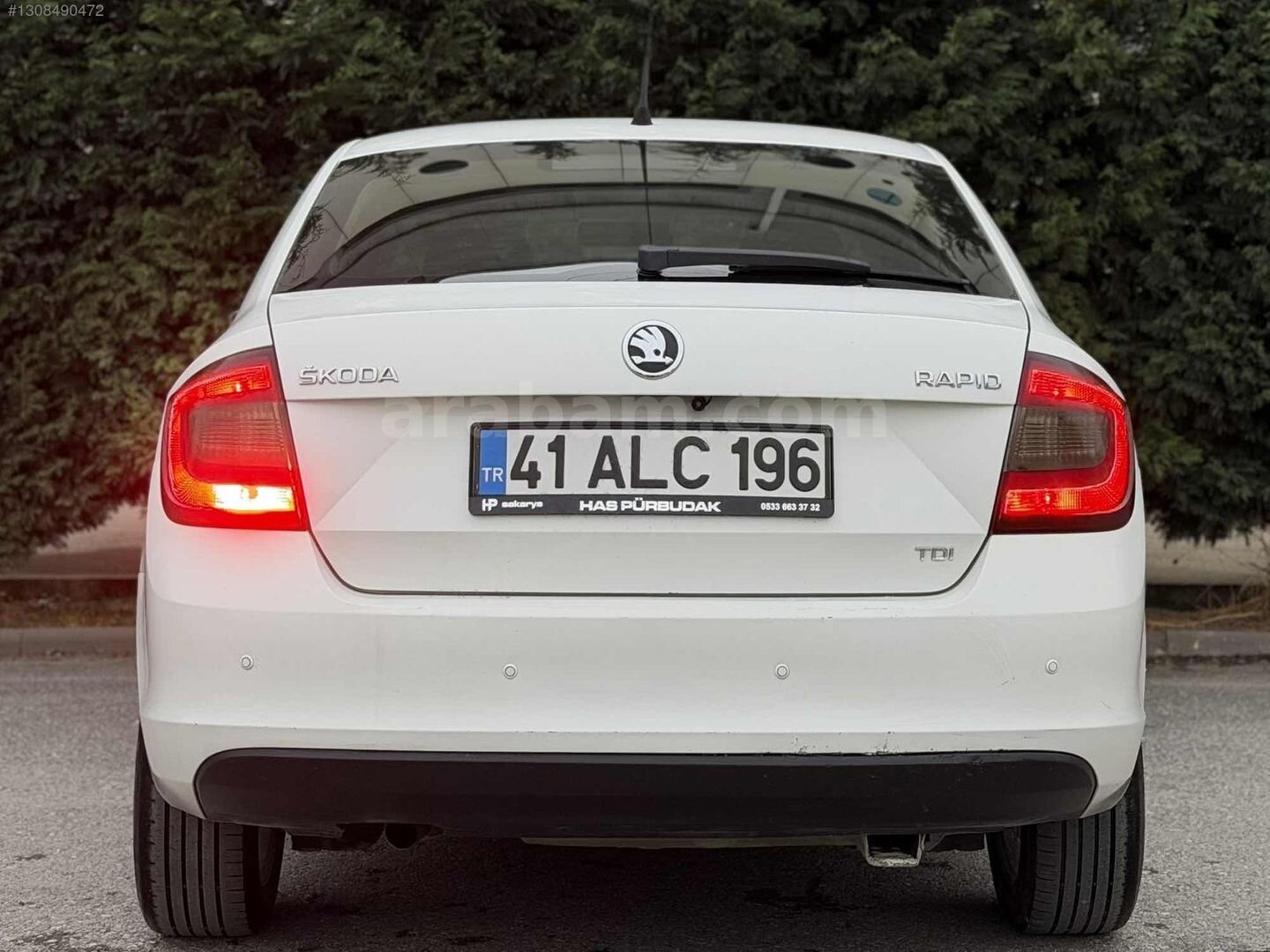 Galeriden Skoda Rapid 1.6 CR TDI Elegance 2013 Model Sakarya 320.000 km Beyaz 6