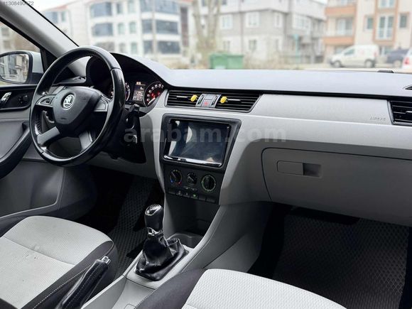SKODA RAPİD 1.6 TDI ELEGANCE AİLE ARACI BAKIMLI YIPRANMAMIŞ