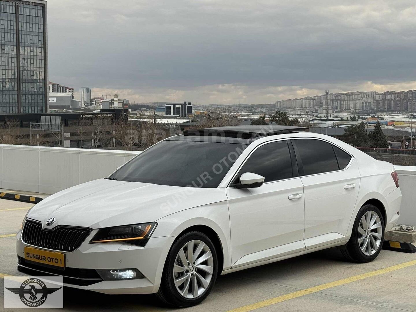 Galeriden Skoda SuperB 1.6 TDI Prestige 2018 Model Gaziantep 274.000 km Beyaz 2