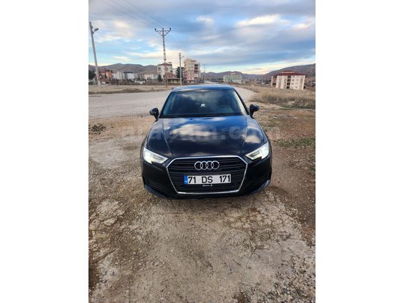 Sahibinden Audi A3 Sportback 1.0 TFSI Dynamic 2016 Model Kırıkkale 138.000 km Siyah