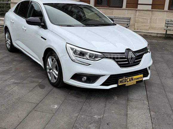 MERCAN DAN 2017 mdl megan 1.6 benzin km 155 bın