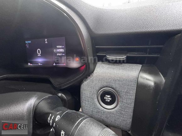 CARCELL OTOMOTİV 2023 MODEL 2024 ÇIKIŞLI CLİO 1.0 TCE EVOLUTİON
