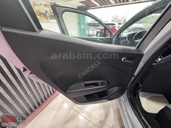CARCELL OTOMOTİV 2023 MODEL 2024 ÇIKIŞLI CLİO 1.0 TCE EVOLUTİON