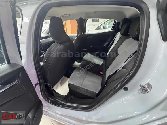 CARCELL OTOMOTİV 2023 MODEL 2024 ÇIKIŞLI CLİO 1.0 TCE EVOLUTİON